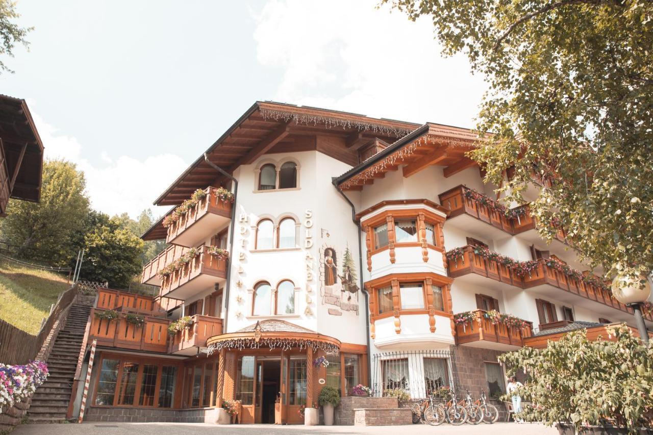 Hotel La Soldanella Моена Екстер'єр фото